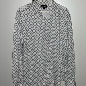 4 Luxe Soft Express Mens Dress Shirts - Size Large - Gently Used - Like New